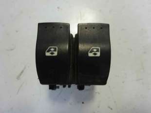 Recambio de mando elevalunas delantero izquierdo para renault megane ii berlina 5p 2002-2009 confort expression referencia OEM I