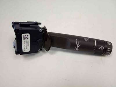 Recambio de mando limpia para opel insignia berlina 2008-2017 cosmo referencia OEM IAM 13500651  