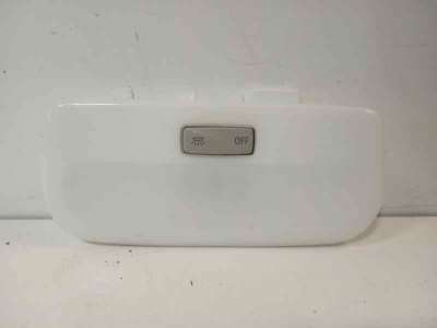 Recambio de luz interior para renault megane iii berlina 5 p 2008-2016 dynamique referencia OEM IAM 8200480127  