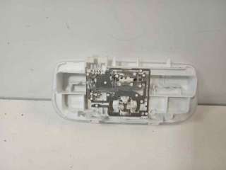 Recambio de luz interior para renault megane iii berlina 5 p 2008-2016 dynamique referencia OEM IAM 8200480127  