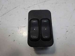 Recambio de mando elevalunas delantero izquierdo para opel meriva 2006-2010 enjoy referencia OEM IAM 24409205  