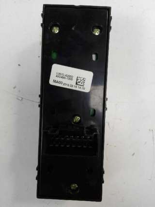 Recambio de mando elevalunas delantero izquierdo para kia cee´d 2012-2018 drive referencia OEM IAM 93570A20000 49D4901000 
