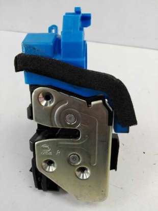 Recambio de cerradura puerta trasera derecha para kia cee´d 2012-2018 drive referencia OEM IAM 81420A2100  