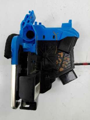 Recambio de cerradura puerta trasera derecha para kia cee´d 2012-2018 drive referencia OEM IAM 81420A2100   2