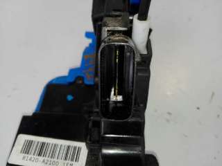 Recambio de cerradura puerta trasera derecha para kia cee´d 2012-2018 drive referencia OEM IAM 81420A2100  