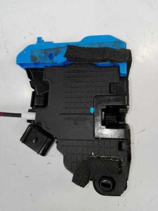 Recambio de cerradura puerta trasera derecha para kia cee´d 2012-2018 drive referencia OEM IAM 81420A2100  