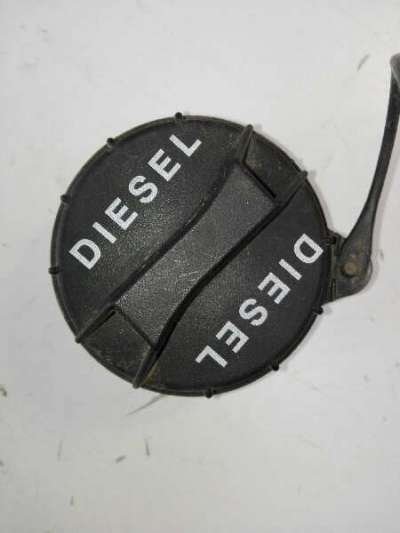 Recambio de tapon combustible para kia cee´d 2012-2018 drive referencia OEM IAM 310103A901  
