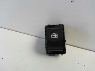 Recambio de mando elevalunas trasero derecho para renault megane iii berlina 5 p 2008-2016 dynamique referencia OEM IAM   