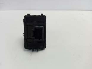 Recambio de mando elevalunas trasero derecho para renault megane iii berlina 5 p 2008-2016 dynamique referencia OEM IAM    2