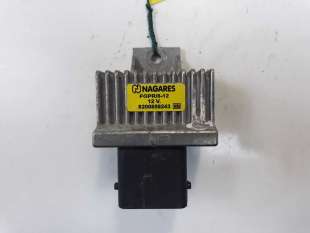 Recambio de caja precalentamiento para renault megane iii berlina 5 p 2008-2016 dynamique referencia OEM IAM 8200859243  