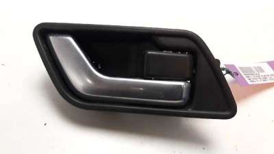 Recambio de maneta interior delantera derecha para land rover freelander (lr2) 2007-2014 td4 hse referencia OEM IAM   