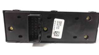 Recambio de mando elevalunas delantero izquierdo para kia cee´d 2006-2012 drive referencia OEM IAM 93570A200 49D4901000 
