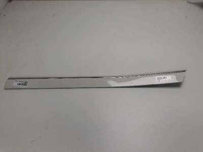 Recambio de moldura para mercedes-benz clase b (w245) 2005-2011 180 cdi (245.207) referencia OEM IAM A1696983762  