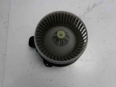 Recambio de ventilador calefaccion para toyota yaris 2011-2014 active hybrid referencia OEM IAM 871030D220  