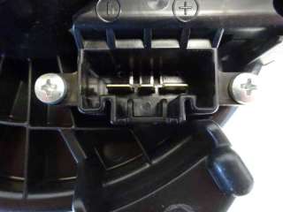 Recambio de ventilador calefaccion para toyota yaris 2011-2014 active hybrid referencia OEM IAM 871030D220  