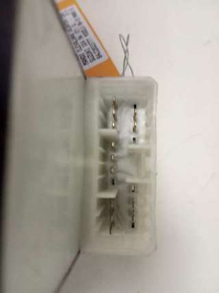 Recambio de mando elevalunas delantero izquierdo para suzuki sx4 rw (ey) 2006-2014 gl referencia OEM IAM 64J202377T  