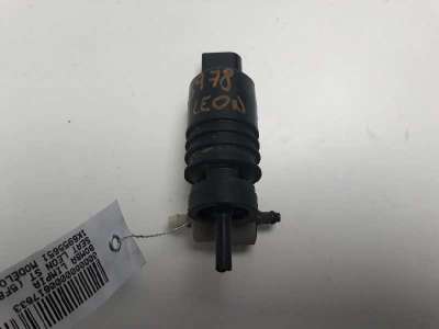 Recambio de bomba limpia para seat leon st (5f8) 2013- reference plus referencia OEM IAM 1K6955651  