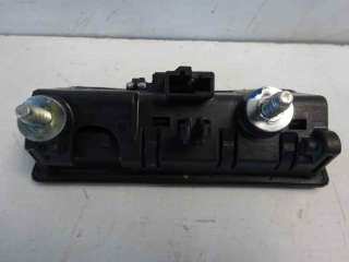Recambio de maneta exterior porton para audi a4 ber. (b8) 2007-2015 e referencia OEM IAM 5N0827566B  