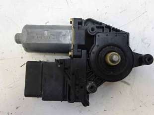 Recambio de motor elevalunas trasero derecho para volkswagen passat variant (3b5) 1997-2000 1.8 referencia OEM IAM 0130821696 10 2