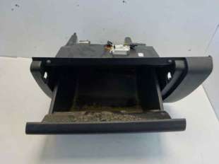 Recambio de guantera para renault kadjar 2015- zen referencia OEM IAM 682526225R   2