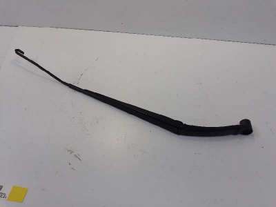 Recambio de brazo limpia delantero derecho para renault kadjar 2015- zen referencia OEM IAM   