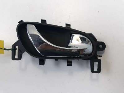 Recambio de maneta interior trasera derecha para renault kadjar 2015- zen referencia OEM IAM 806704EA  