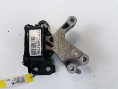 Recambio de soporte motor derecho para renault kadjar 2015- zen referencia OEM IAM 112646249R  