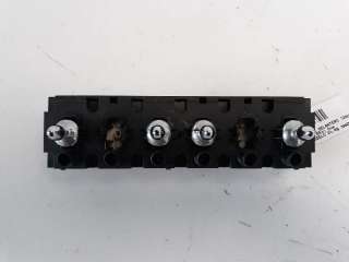 Recambio de mando elevalunas delantero izquierdo para mini r50 2001-2007 one referencia OEM IAM 61316958027  