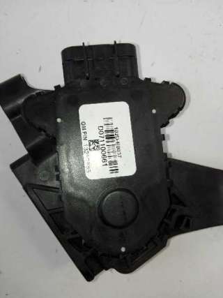 Recambio de potenciometro pedal para opel meriva b 2010-2017 cosmo referencia OEM IAM 13252885  