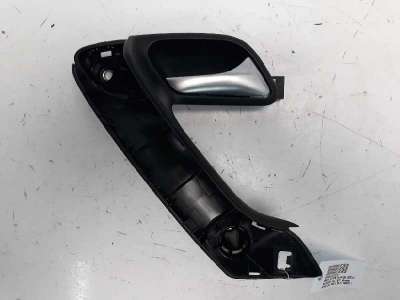 Recambio de maneta interior delantera derecha para volkswagen polo (6r1) 2009-2014 advance referencia OEM IAM 6R0867180K  