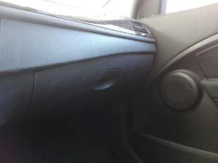 Recambio de guantera para renault megane iii berlina 5 p 2008-2016 emotion referencia OEM IAM   