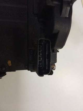 Recambio de cerradura puerta trasera derecha para renault scenic iii 2009-2016 family edition referencia OEM IAM 825020033R  