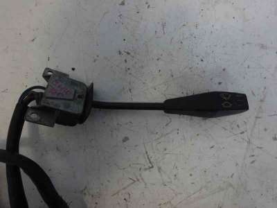 Recambio de mando limpia para bmw serie 3 (e21) 1975- referencia OEM IAM 1365821 8356 