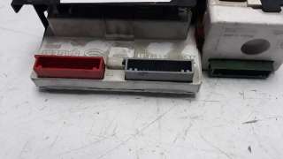Recambio de pantalla multifuncion para renault laguna ii (bg0) 2001-2007 authentique referencia OEM IAM P8200002604A  