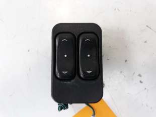 Recambio de mando elevalunas delantero izquierdo para opel corsa c 2003-2007 silverline referencia OEM IAM 13363202 24409205 