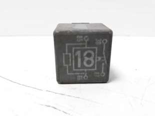 Recambio de rele para volkswagen golf iv 1997-2003 berlina (1j1) referencia OEM IAM 191937503 4RA00351058 18