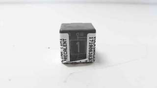 Recambio de rele para volkswagen golf iii berlina (1h1) 1991-1998 referencia OEM IAM 171906383 22205007 1