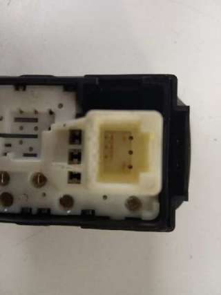 Recambio de mando elevalunas trasero izquierdo para toyota auris 2006-2012 hybrid active referencia OEM IAM 192801  
