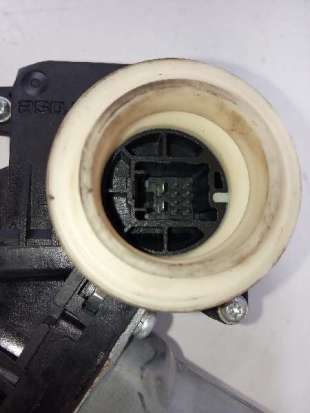 Recambio de elevalunas trasero derecho para toyota auris 2006-2012 hybrid active referencia OEM IAM 857200D120   2
