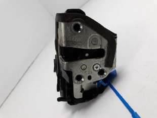 Recambio de cerradura puerta trasera derecha para toyota auris 2006-2012 hybrid active referencia OEM IAM   