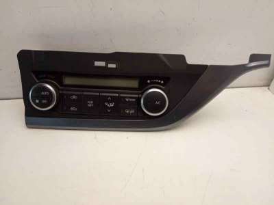 Recambio de mando climatizador para toyota auris 2012-2019 1.8 16v cat (híbrido) referencia OEM IAM 5590002460  