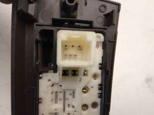 Recambio de mando elevalunas trasero izquierdo para toyota auris 2012-2019 1.8 16v cat (híbrido) referencia OEM IAM    2