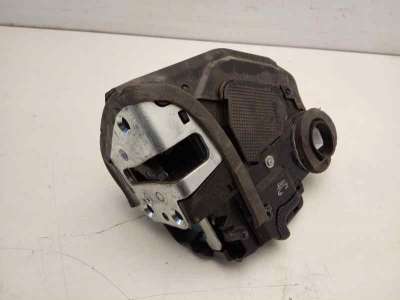 Recambio de cerradura puerta trasera izquierda para toyota auris 2012-2019 1.8 16v cat (híbrido) referencia OEM IAM   