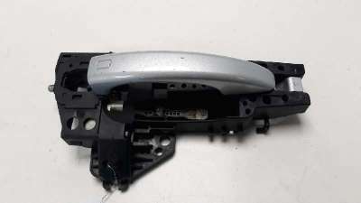 Recambio de maneta exterior delantera derecha para audi a4 ber. (b8) 2007-2015 e referencia OEM IAM 8T0837886  