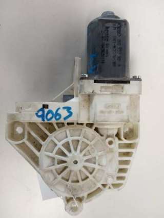 Recambio de motor elevalunas delantero izquierdo para audi a4 ber. (b8) 2007-2015 e referencia OEM IAM 8K0959801A  