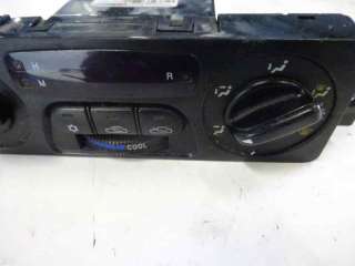 Recambio de mando climatizador para kia carnival 1999-2001 td ls referencia OEM IAM 0K55A61190  