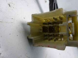 Recambio de mando multifuncion para kia carnival 1999-2001 td ls referencia OEM IAM 47531H1000  