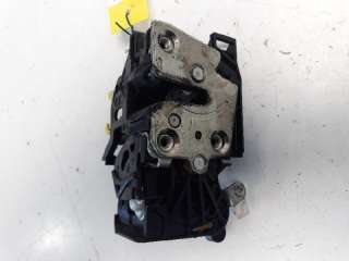 Recambio de cerradura puerta delantera derecha para dacia sandero 2008-2013 ambiance referencia OEM IAM 8200735224  