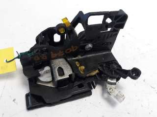 Recambio de cerradura puerta delantera derecha para dacia sandero 2008-2013 ambiance referencia OEM IAM 8200735224  