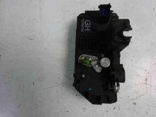 Recambio de cerradura puerta trasera derecha para opel meriva 2006-2010 enjoy referencia OEM IAM   